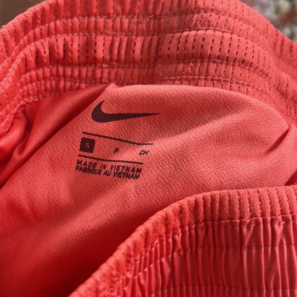 Nike Swoosh Run Running Short Bundle Size S - Picture 4 of 12